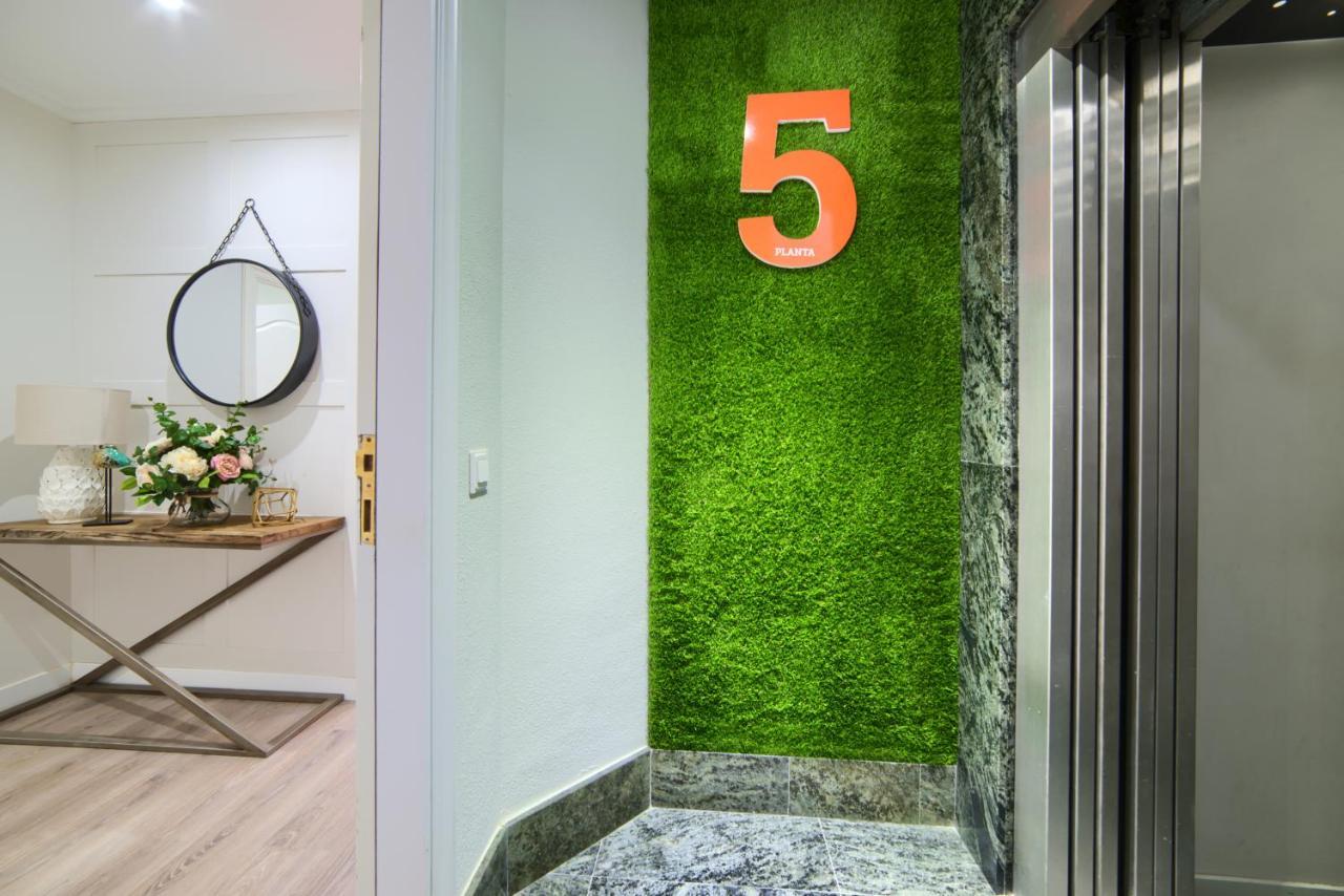 Apartamentos4U Tudela Centro - Parking Incluido Buitenkant foto